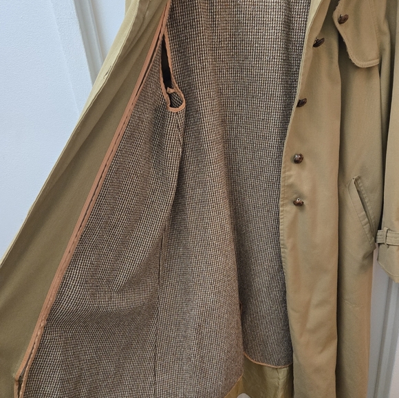 Vintage vtg tan hooded long trench coat jacket with wool insert size small - Picture 3 of 6